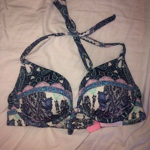 Victoria Secret Swim Top!
